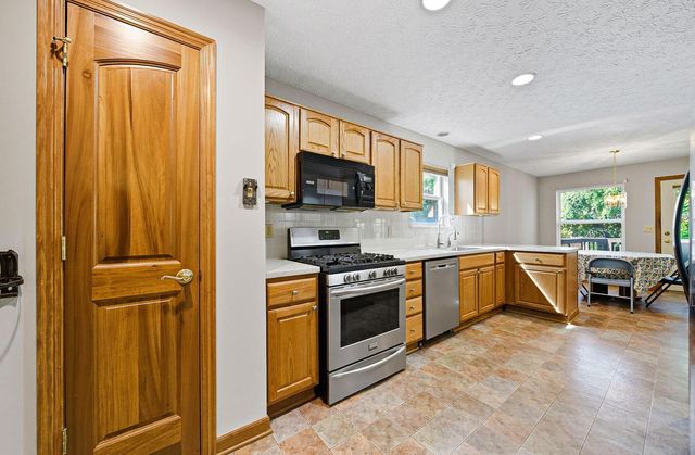 7963 Brianna Drive, Blacklick, OH 43004