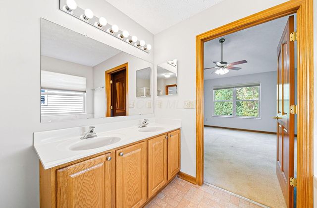 7963 Brianna Drive, Blacklick, OH 43004