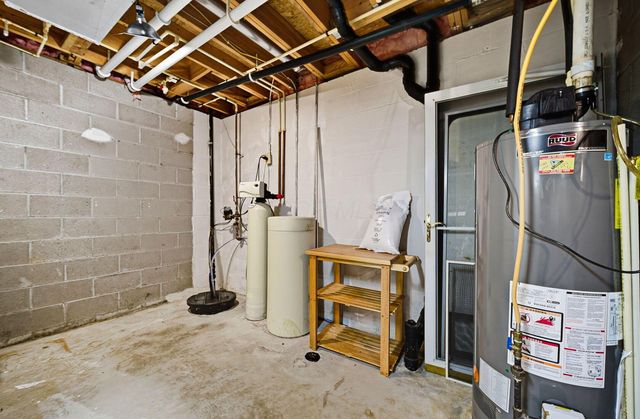 7963 Brianna Drive, Blacklick, OH 43004