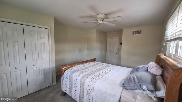 925 ROBERTS RD, Warminster, PA 18974