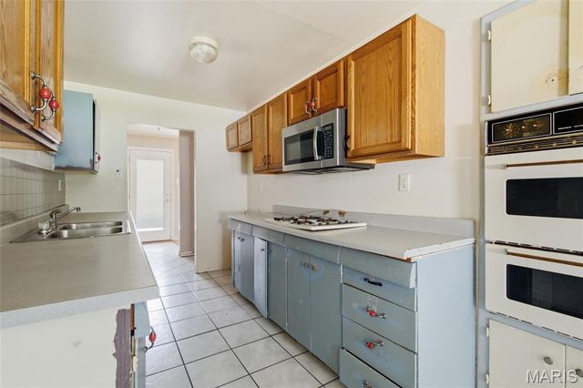 620 Belvedere Drive, Belleville, IL 62223