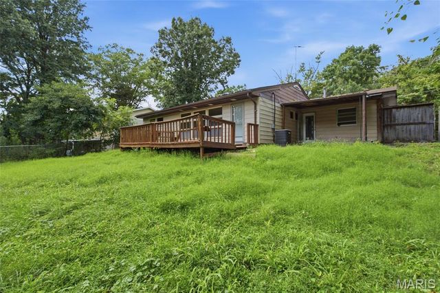620 Belvedere Drive, Belleville, IL 62223