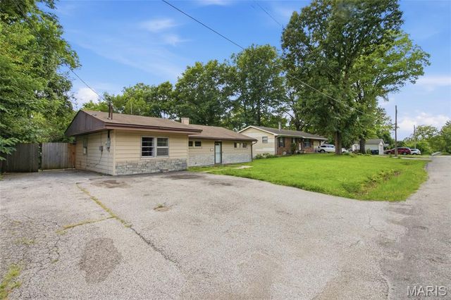 620 Belvedere Drive, Belleville, IL 62223