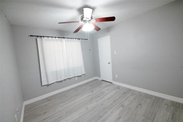 18306 Campbellford Drive, Tomball, TX 77377