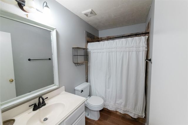 18306 Campbellford Drive, Tomball, TX 77377