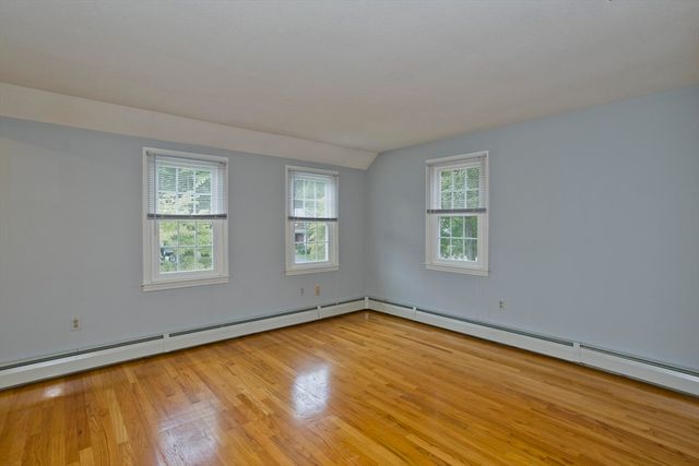 236 Forest Glen, West Springfield, MA 01089
