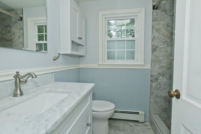 236 Forest Glen, West Springfield, MA 01089