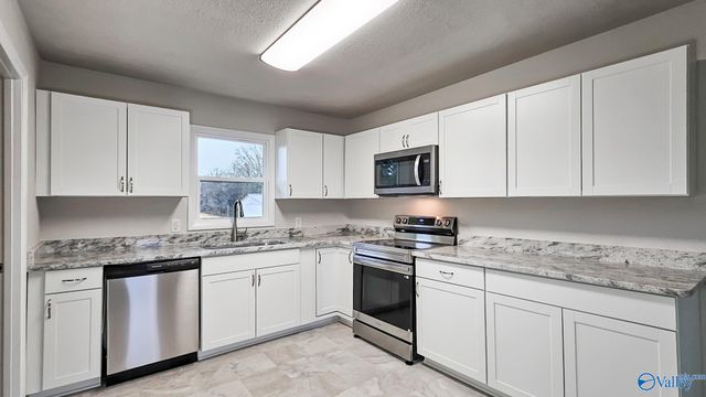 25455 Hays Mill Road, Elkmont, AL 35620