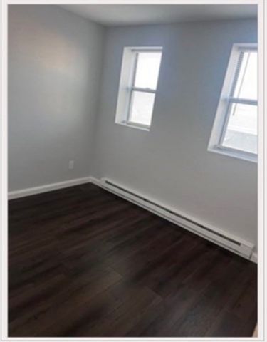 56 Johnson 16, Lynn, MA 01902