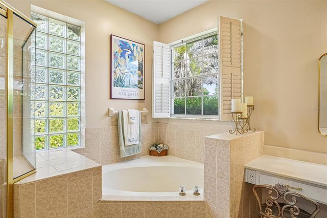 19323 PARK PLACE BOULEVARD, Eustis, FL 32736