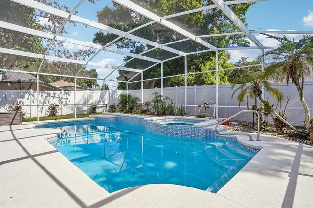 19323 PARK PLACE BOULEVARD, Eustis, FL 32736