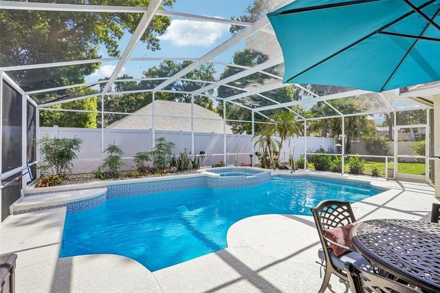 19323 PARK PLACE BOULEVARD, Eustis, FL 32736