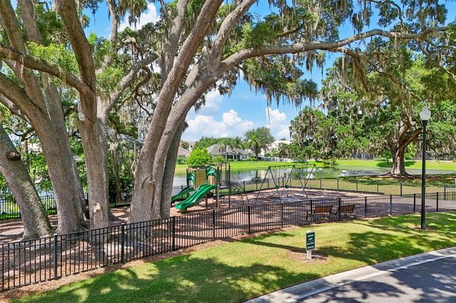 19323 PARK PLACE BOULEVARD, Eustis, FL 32736