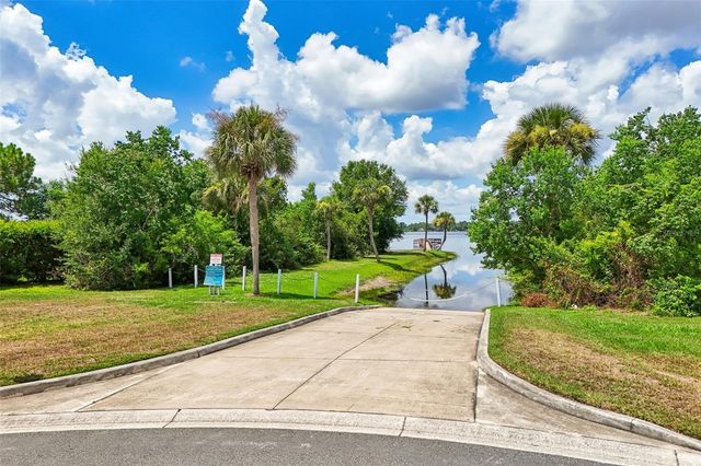 19323 PARK PLACE BOULEVARD, Eustis, FL 32736