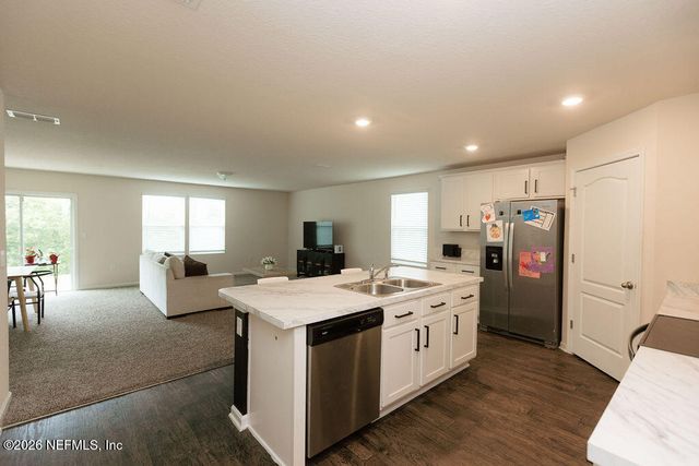 2170 ENGLEWOOD Court, Green Cove Springs, FL 32043