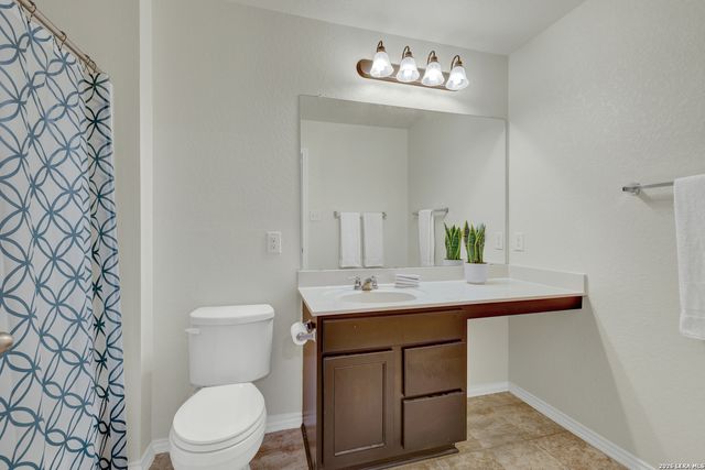4272 GALE MDWS, New Braunfels, TX 78130