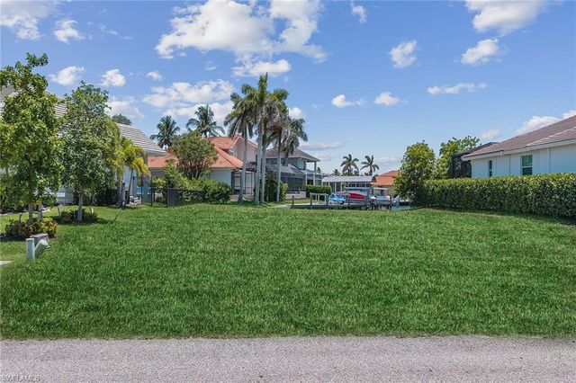 269 Bass CT, Marco Island, FL 34145