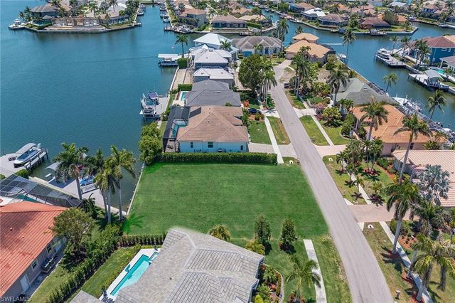269 Bass CT, Marco Island, FL 34145
