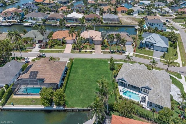 269 Bass CT, Marco Island, FL 34145