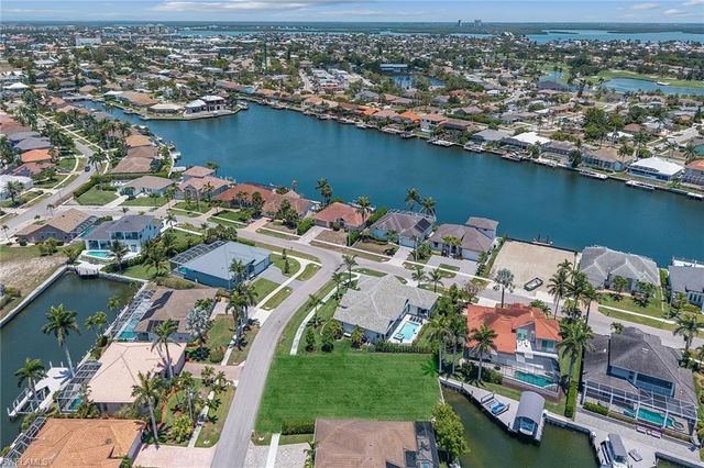269 Bass CT, Marco Island, FL 34145