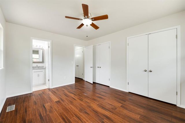 10237 Stoneham Avenue, Oklahoma City, OK 73120