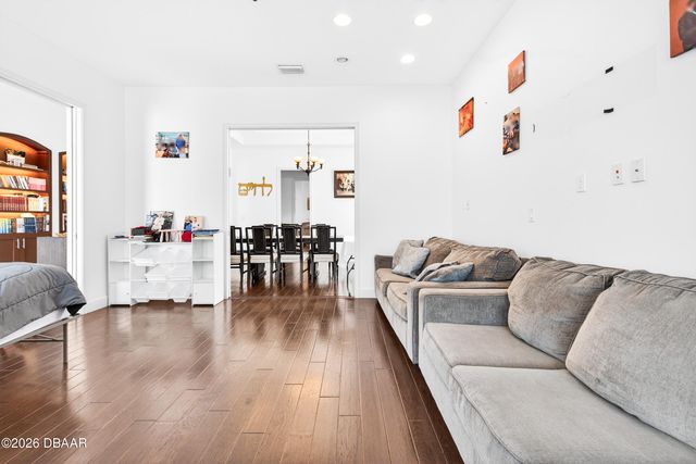 349 Chelsea Place Avenue, Ormond Beach, FL 32174