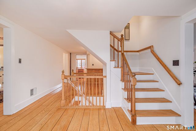 6 Brinsmade Lane, Sherman, CT 06784