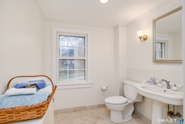 6 Brinsmade Lane, Sherman, CT 06784