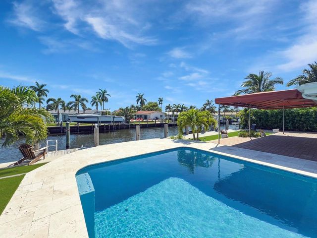 2724 NE 10th Street, Pompano Beach, FL 33062
