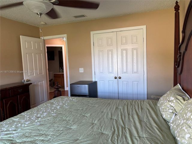 2267 SW Haycraft Cir, Port St. Lucie, FL 34953