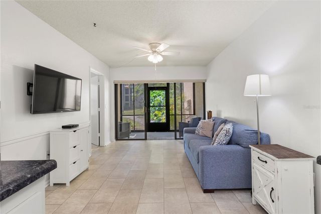 305 W 30TH AVENUE W A110, Bradenton, FL 34205