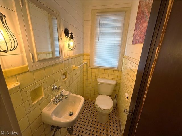 359 22nd Street NW, Canton, OH 44709