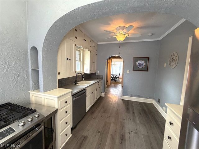 359 22nd Street NW, Canton, OH 44709