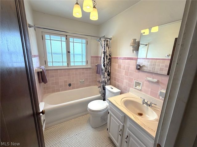 359 22nd Street NW, Canton, OH 44709