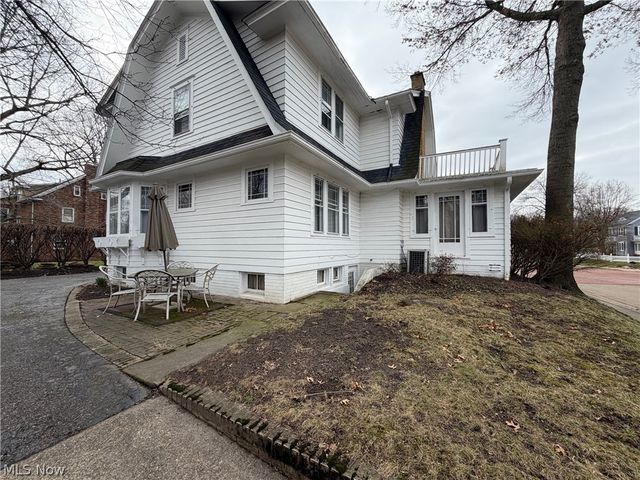 359 22nd Street NW, Canton, OH 44709