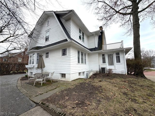 359 22nd Street NW, Canton, OH 44709