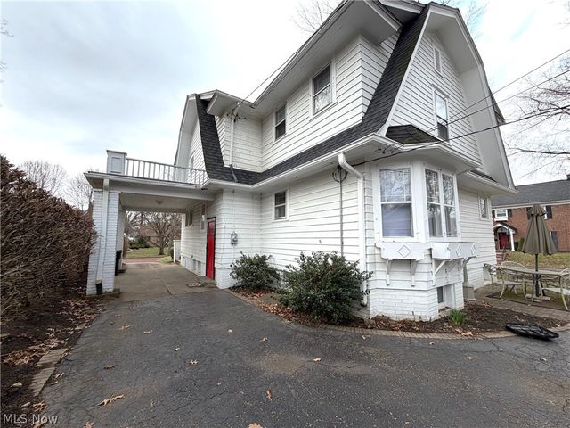 359 22nd Street NW, Canton, OH 44709