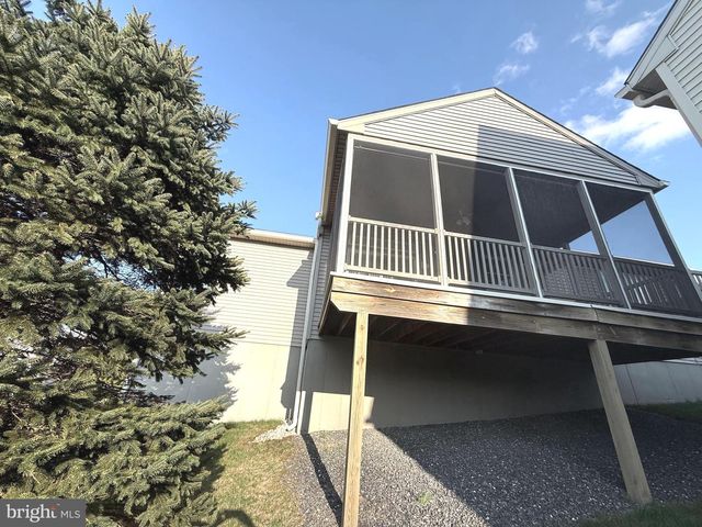 1525 TACK PL, Glen Mills, PA 19342