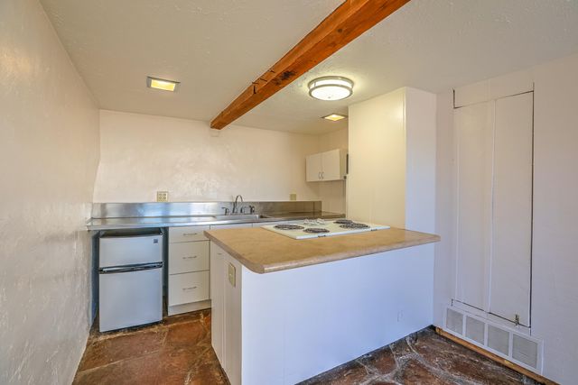 506 ONATE Place, Santa Fe, NM 87501