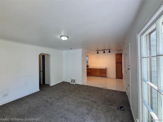 18350 Codding Street, Detroit, MI 48219