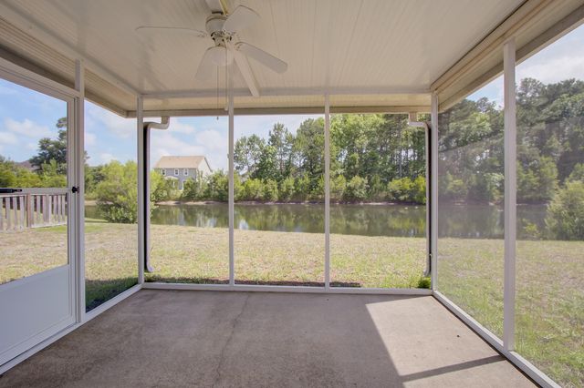 2815 Summertrees Boulevard, Johns Island, SC 29455