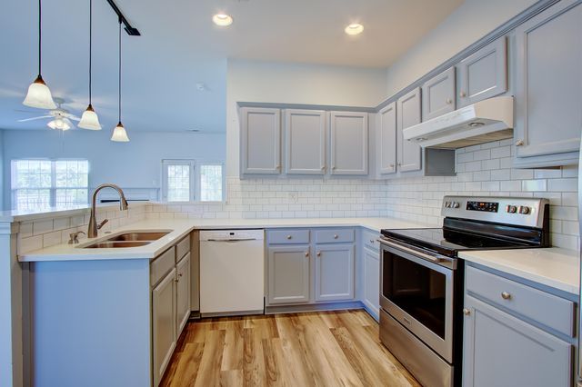 2815 Summertrees Boulevard, Johns Island, SC 29455