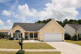 2815 Summertrees Boulevard, Johns Island, SC 29455