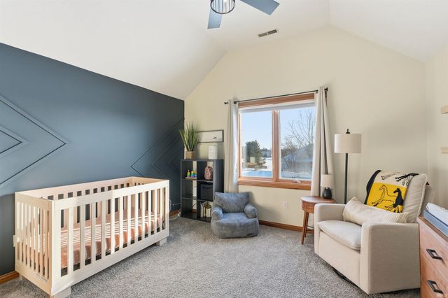 8517 Greyhawk Drive, Fort Wayne, IN 46835