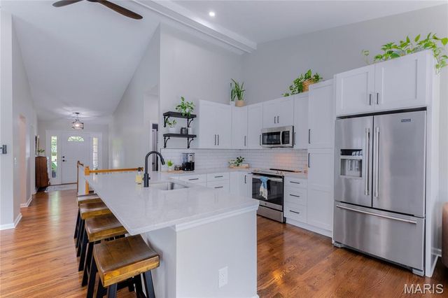 830 Harmony Terrace, Lake St Louis, MO 63367