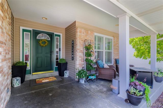 830 Harmony Terrace, Lake St Louis, MO 63367