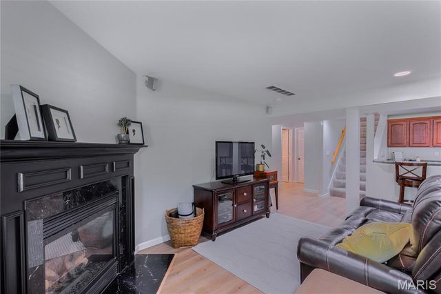 830 Harmony Terrace, Lake St Louis, MO 63367