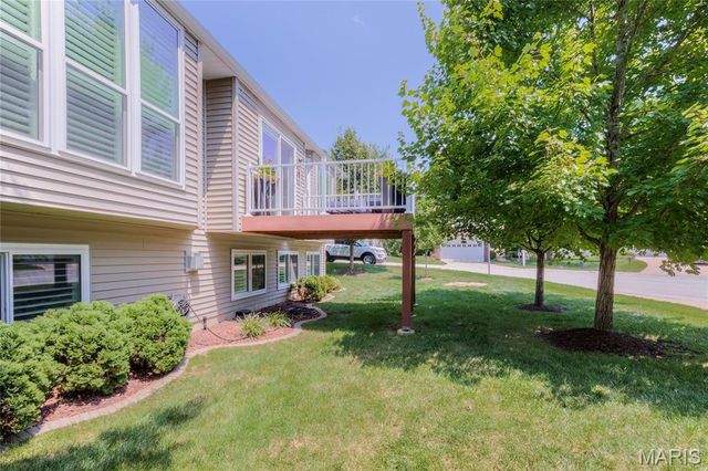 830 Harmony Terrace, Lake St Louis, MO 63367