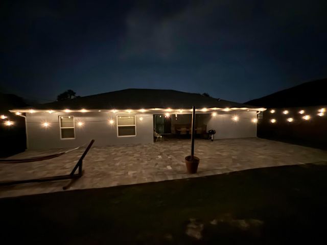 5425 NW Edgewater Avenue, Port St. Lucie, Port St Lucie, FL 34983