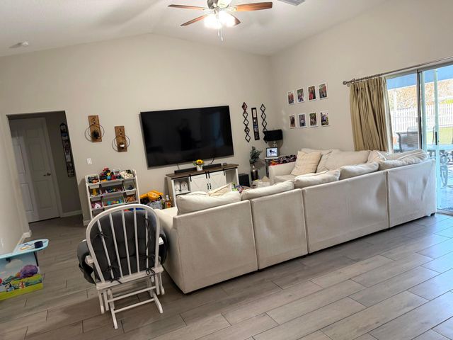 5425 NW Edgewater Avenue, Port St. Lucie, Port St Lucie, FL 34983